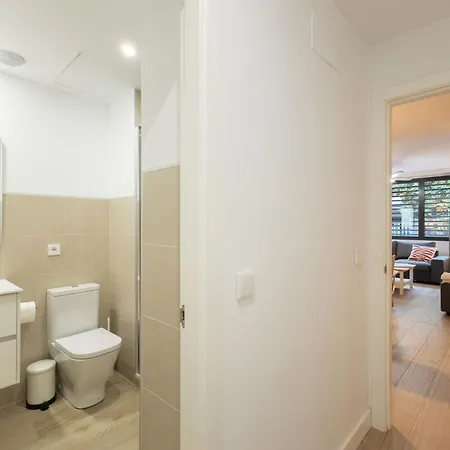 Daire Charming 2 Bedroom By Torre Del Oro By Ocityzen *