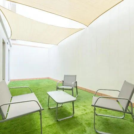 Charming 2 Bedroom By Torre Del Oro By Ocityzen * Seville